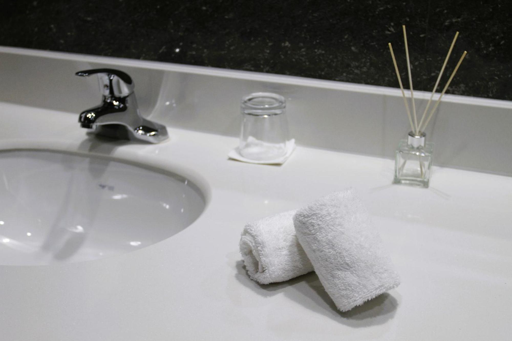 Flow Hotel Benguela 外观 照片